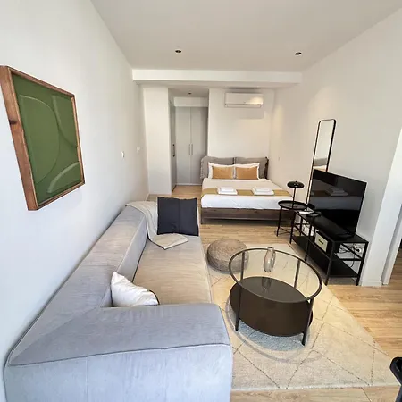 Apartment Yamas Olympia Old Town Marvel